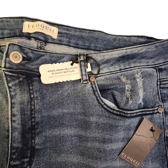 Eloquii Distressed Ankle Flare Jeans size 22 - Picture 4 of 6